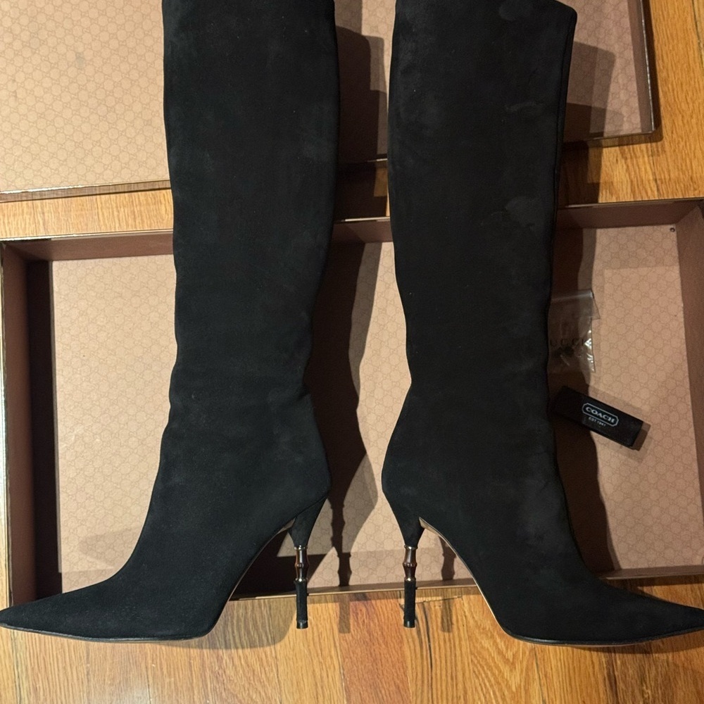 Gucci suede boots with bamboo heel.